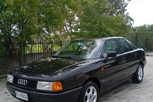 Audi 80