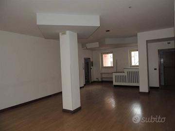 Immobile di 75 m² con 1 locale a Terni