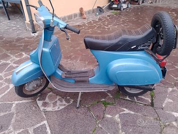 Piaggio Vespa 50 Special (V5B3) - 1982