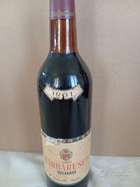 Bottiglie vino da collezione .