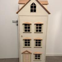 Casa in legno per giochi dimenzione uomo