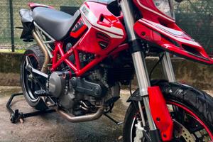 Ducati Hypermotard 796 – Anno 2011