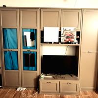 PARETE ATTREZZATA 3 METRI CON VETRINA + PORTA TV 