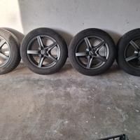 Cerchi in lega da 16" 