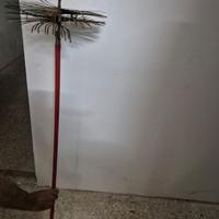 spazzola per camino