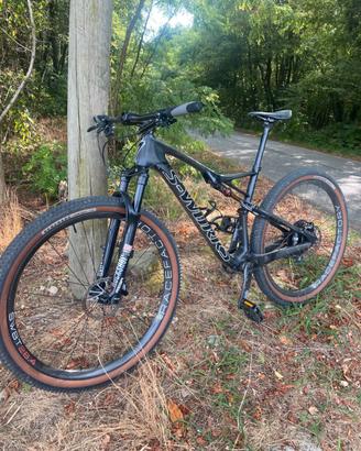 MTB FULL CARBON