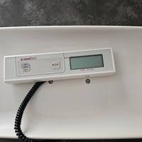 Bilancia pesa neonato marca SanaForm