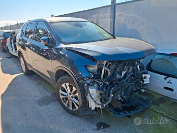 Ricambi Nissan x-trail 2016