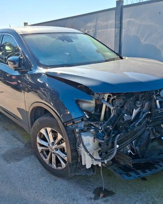 Ricambi Nissan x-trail 2016