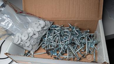 Chiodi autofilettanti con filetto rullato e rondel