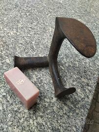 1 incudine calzolaio/ Punzoni alfabetici
