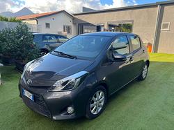 TOYOTA Yaris 1.5 Hybrid 5 porte Lounge Più