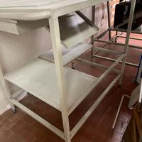 Tavolo da lavoro (tagliatore) in ferro (82x128)