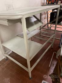 Tavolo da lavoro (tagliatore) in ferro (82x128)