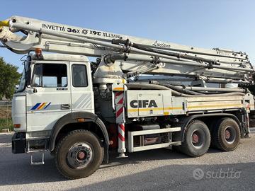 Iveco 330.30 POMPA CIFA 36 metri