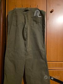 pantaloni jeans