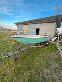 Cofano spazio 5 + tohatsu mega 40+ carrello