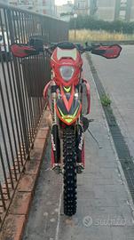 Beta rr 300 my22 showa 