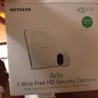 Arlo base station VBM4540 + 5 telecamere