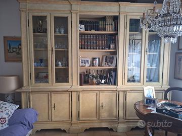 Mobile da sala stile veneziano
