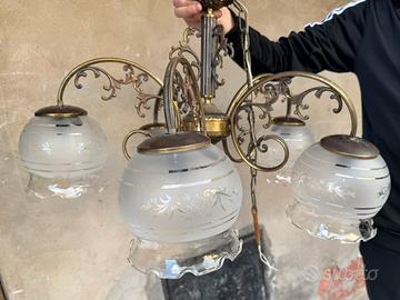 Lampadario a 5 bulbi