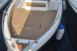 Barca ranieri pathfinder 5.70(pontile compreso)