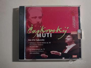 CD Cajkovskij, Muti