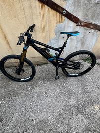 Canyon Torque AL - Enduro Full Suspension Fox