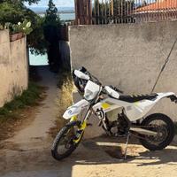 Husqvarna FE