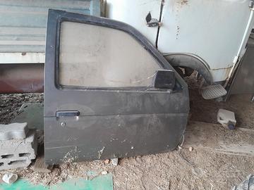 Nissan king cab cofano sportelli ottime condizini