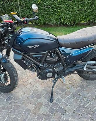 Ducati Scrambler Night Shift, anno 2023