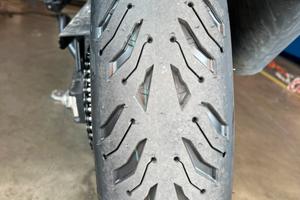 Suzuki V-Strom 1050 XT - 2021 - 23.000 km