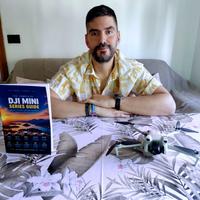 Pilota Drone Professionista Ispezioni Tetti