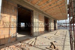 Appartamento con terrazzo rifiniture super