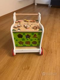 Carrello priki passi per bambini con giochi