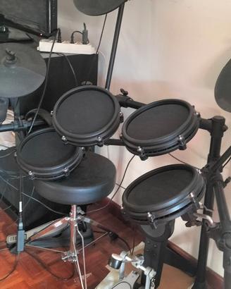 Batteria elettronica Alesis