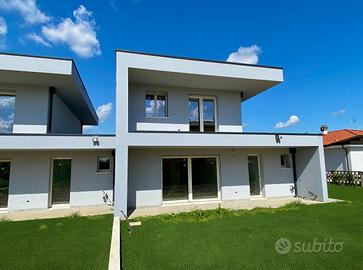 VILLETTA A SCHIERA NEL CUORE DI FIUME VENETO