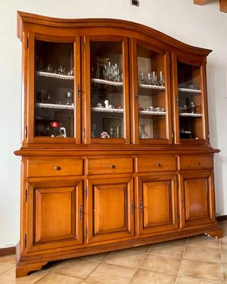 Credenza in legno (abete) massello con vetrina
