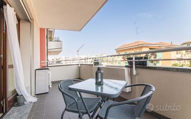 2 locali con terrazzo!!