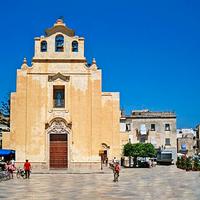 Ristorante-Bar con dehor e sala interna