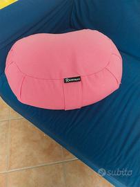 cuscino per yoga
