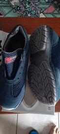 Due paia di scarpe 