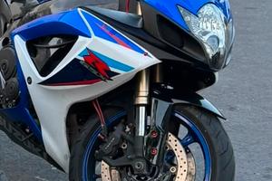 SUZUKI GSXR 600 K7