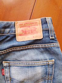 jeans vintage Levis donna tg34 a zampa 