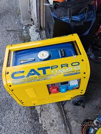 generatore di corrente cat pro 11000