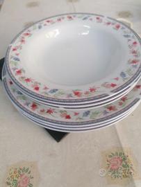 Piatti Royal porcelain  K(j)arolina"Vintage"