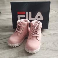 Scarponcini invernali rosa