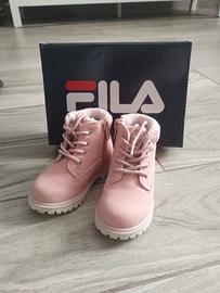 Scarponcini invernali rosa