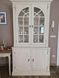 CREDENZA IN STILE PROVENZALE