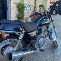 Moto Suzuki Tu 250 x - iscritta ASI